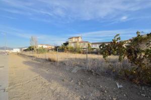 Terreno en venta en Churriana de la Vega, Avda. Cristobal Colón photo 0