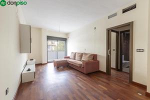 Apartamento en venta en Padul, Centro photo 0