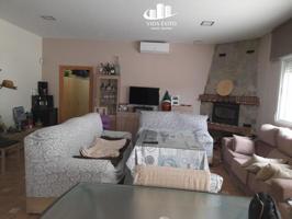 Chalet en venta en Jaén, Afueras de Jaén - Puente Nuevo photo 0