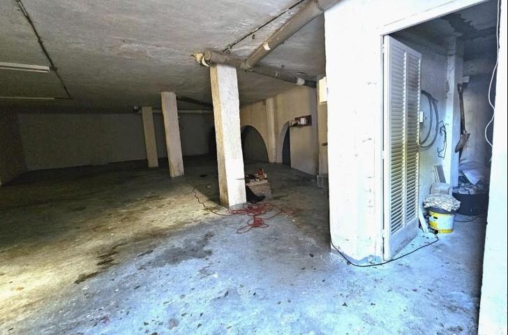 Parking en venta en Calvia, Peguera photo 0