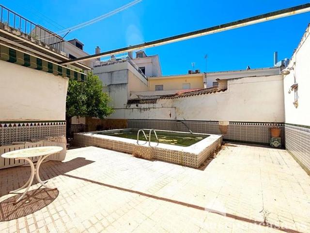 Chalet en venta en Linares, Calle Miguel Cobo, 23700 photo 0
