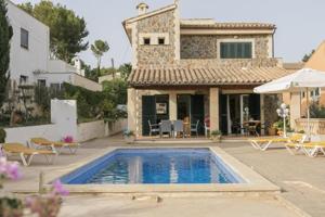 Chalet en venta en Calvia, Galatzo photo 0
