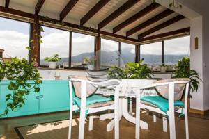 Aticos en venta en Puerto de la Cruz, Calle Virtud, 38400 photo 0