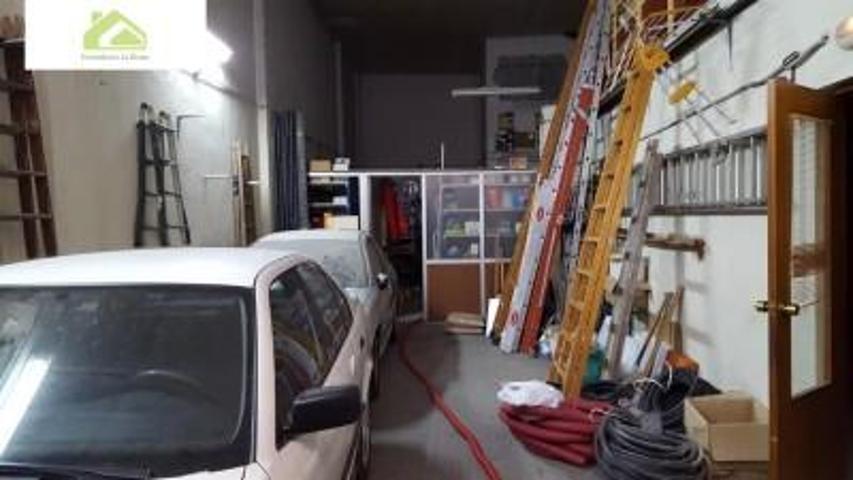 Local comercial en venta en Zamora, La vaguada photo 0