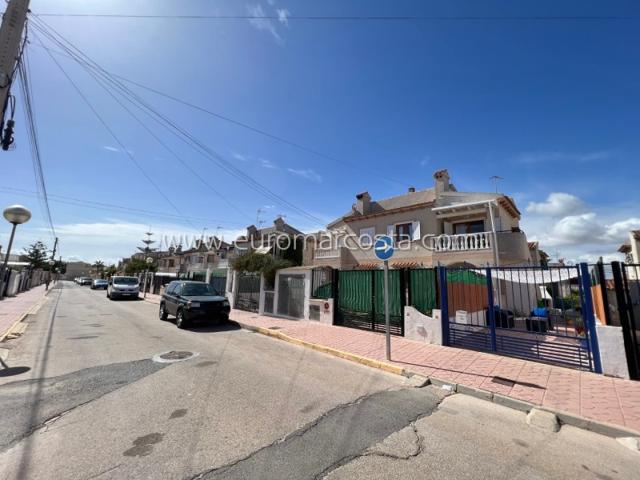 Bungalow en venta en Guardamar del Segura, MONCAYO photo 0