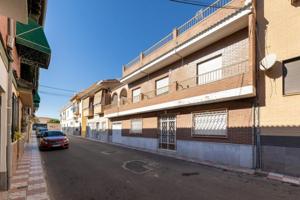 Adosada en venta en Armilla, Armilla photo 0