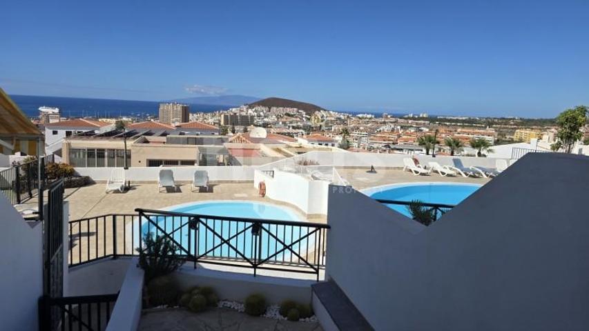 Duplex en venta en Los Cristianos, Sotavento Cristianos photo 0