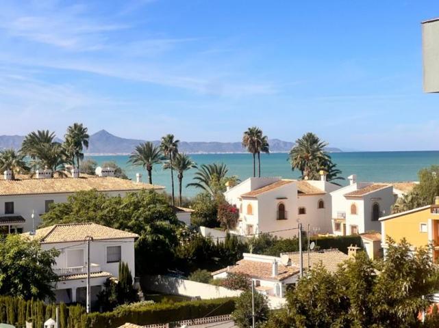 Apartamento en venta en Denia, Las Marinas (Km1 al Km 6) photo 0