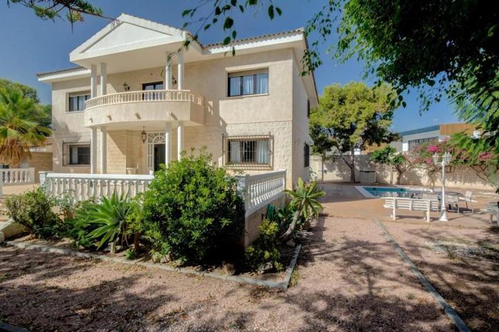 Chalet en venta en Alicante, Santa Faz photo 0