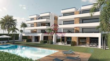 Apartamento en venta en Alhama de Murcia, Condado de Alhama Resort photo 0