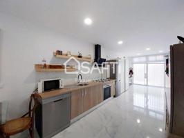 Casa en venta en Sant Esteve Sesrovires photo 0