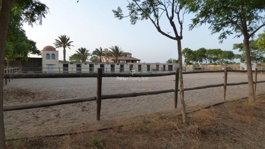 Terreno en venta en Elche, Junto al Altet photo 0