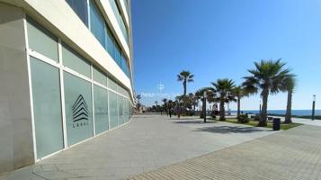 Local comercial en venta en Torrevieja, Casco Urbano photo 0