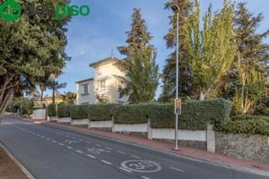 Casa en venta en Peligros, Monteluz photo 0