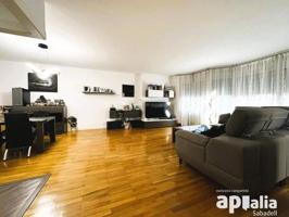 Piso en venta en Sabadell, Centre photo 0