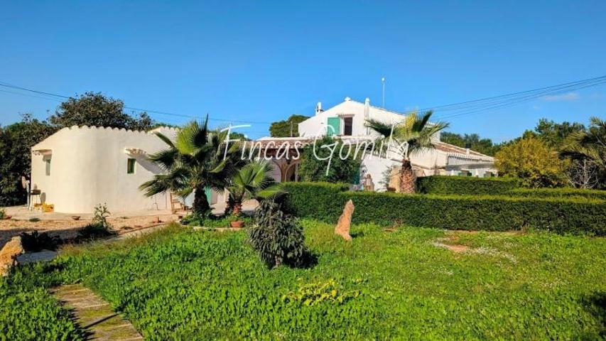 Casa con terreno en venta en Sant Lluís, Punta Prima photo 0