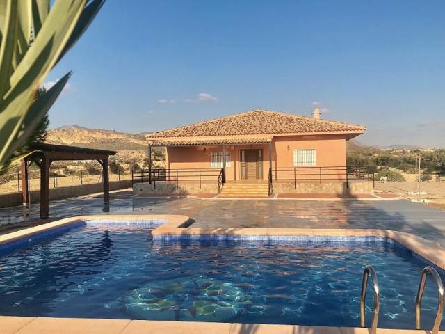 Chalet en venta en Abanilla photo 0