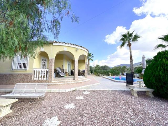 Chalet en venta en Hondon de los Frailes photo 0