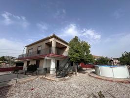 Chalet en venta en Monovar-Monover photo 0