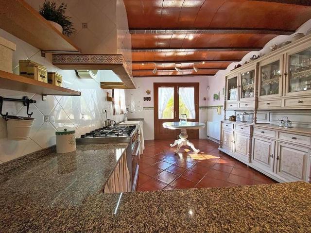 Casa con terreno en venta en Culebrón photo 0