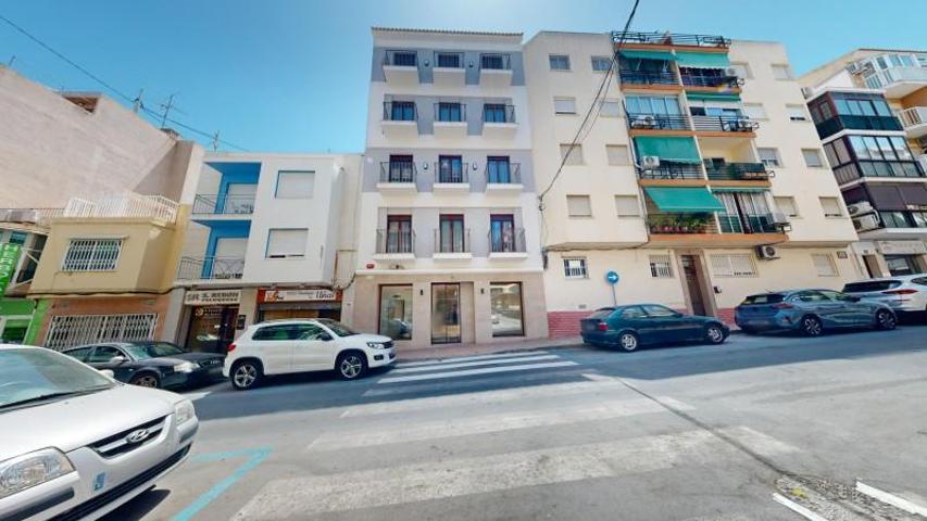 Edificio en venta en Benidorm, Poniente photo 0