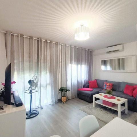 Apartamento en venta en Albir photo 0