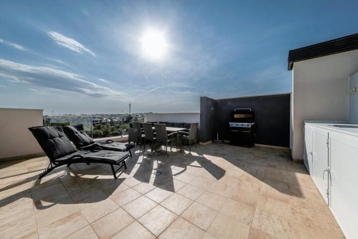 Apartamento en venta en Orihuela Costa photo 0