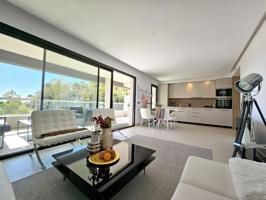 Apartamento en venta en Benahavís, The Crest photo 0