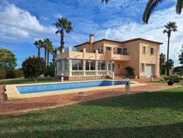 Chalet en venta en Denia photo 0