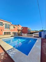 Chalet en venta en Alfaz del Pi photo 0