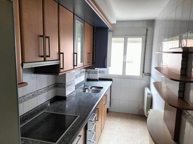 Piso en venta en Palencia, Avda. de Madrid photo 0
