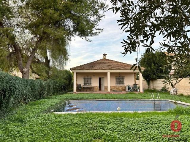 Casa con terreno en venta en Córdoba, Las Quemadillas photo 0