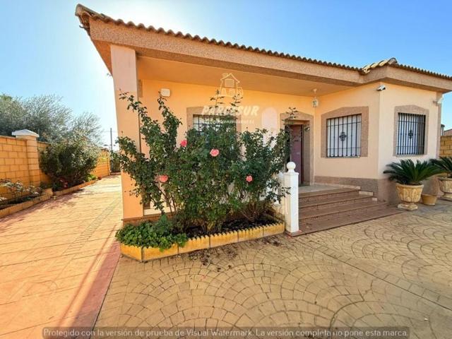 Casa con terreno en venta en Córdoba, El Higuerón photo 0