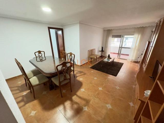 Piso en venta en Málaga, Los Guindos - Parque Mediterráneo - Santa Paula photo 0