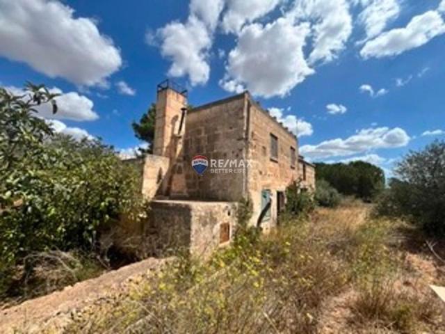 Chalet en venta en Manacor photo 0