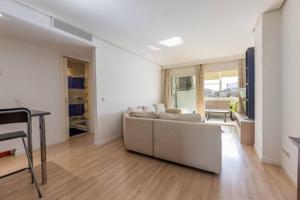 Apartamento en venta en Mallorca, Cala Major photo 0