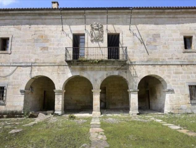 Casa en venta en Cabezón de la Sal, Mazcuerras photo 0