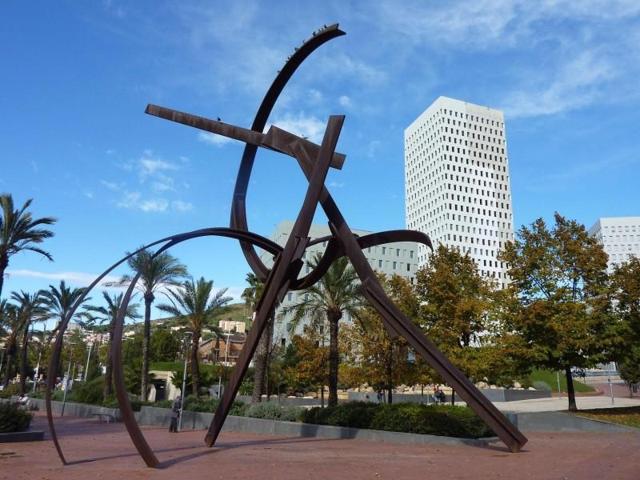 Edificio en venta en Santa Coloma de Gramenet, Santa rosa photo 0