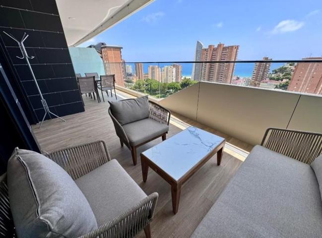 Apartamento en venta en Benidorm photo 0