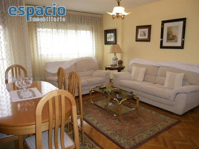 Piso en venta en Ponferrada, Barrio de los judios photo 0