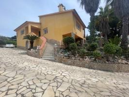 Casa en venta en Lloret de Mar, Canyelles photo 0