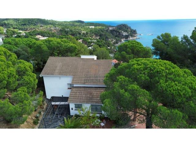 Casa en venta en Tossa de Mar, Martossa photo 0