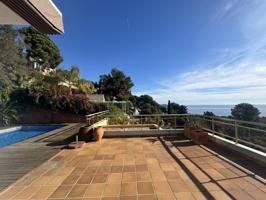 Casa en venta en Blanes, Cala Sant Francesc photo 0