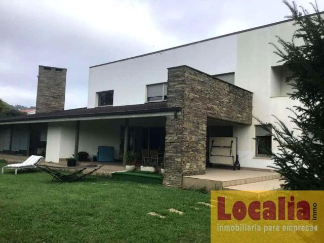 Chalet en venta en Camargo, Barrio la Maza, 39609 photo 0