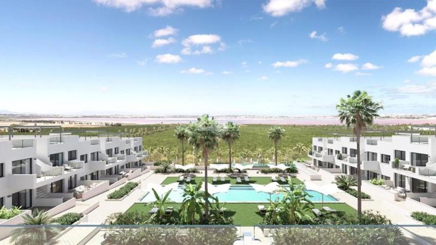 Apartamento en venta en Torrevieja, Los balcones photo 0