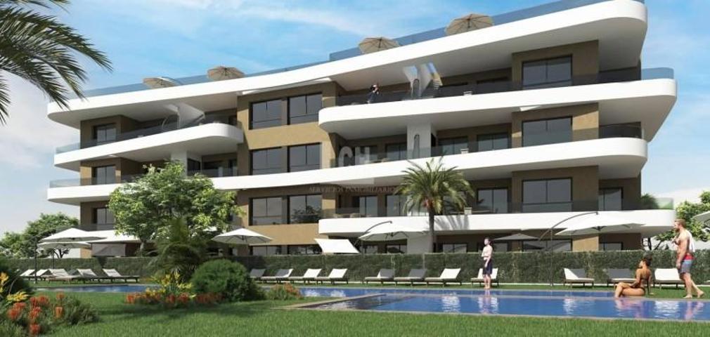 Apartamento en venta en Torrevieja, Punta prima photo 0