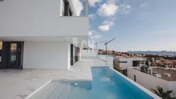 Casa en venta en Benidorm, Bahia Finestrat photo 0