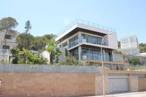 Chalet en venta en Orihuela Costa, Campoamor photo 0