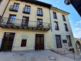 Apartamento en venta en Ponferrada, Casco Antiguo photo 0