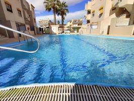 Apartamento en venta en Torrevieja, Punta prima photo 0